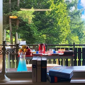 https://the-little-nest.it-lombardy.com