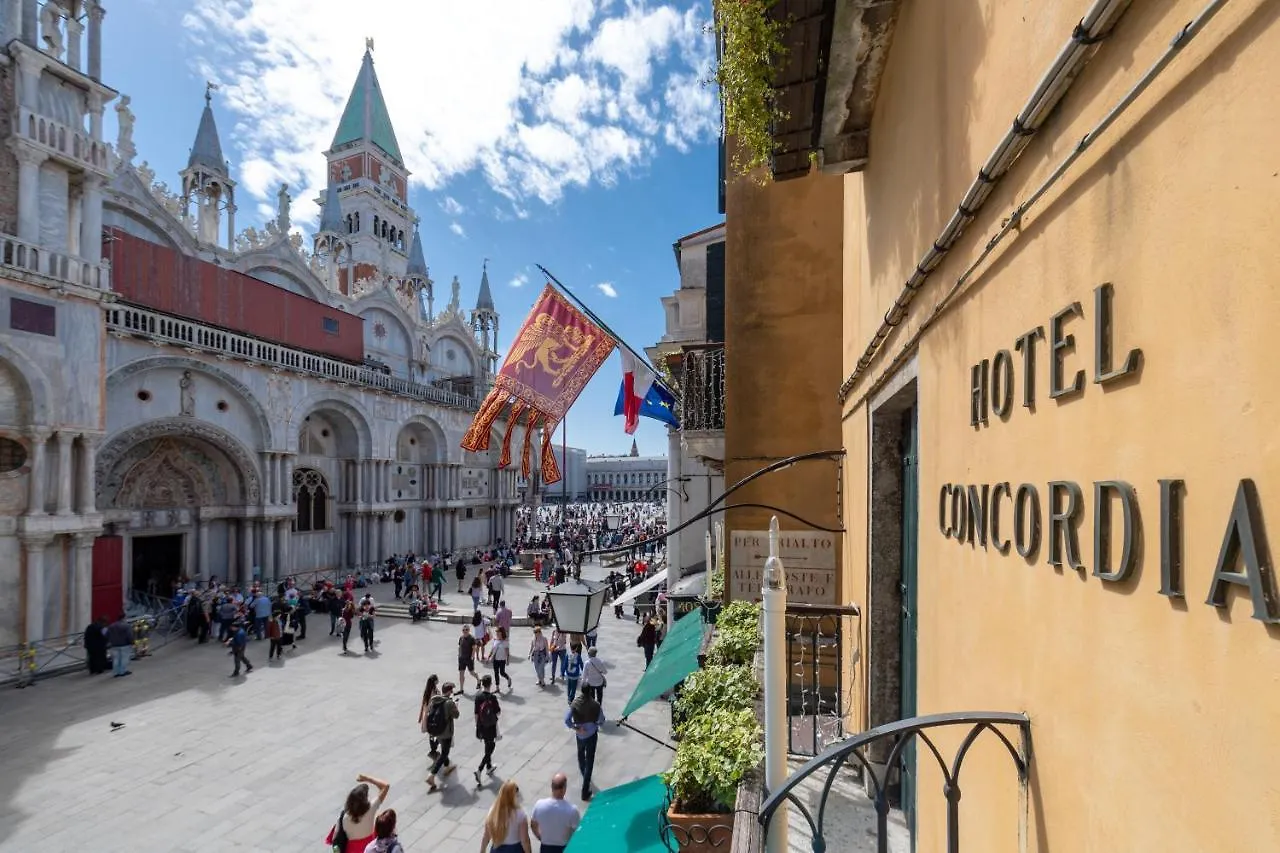 Hotel Concordia contacts