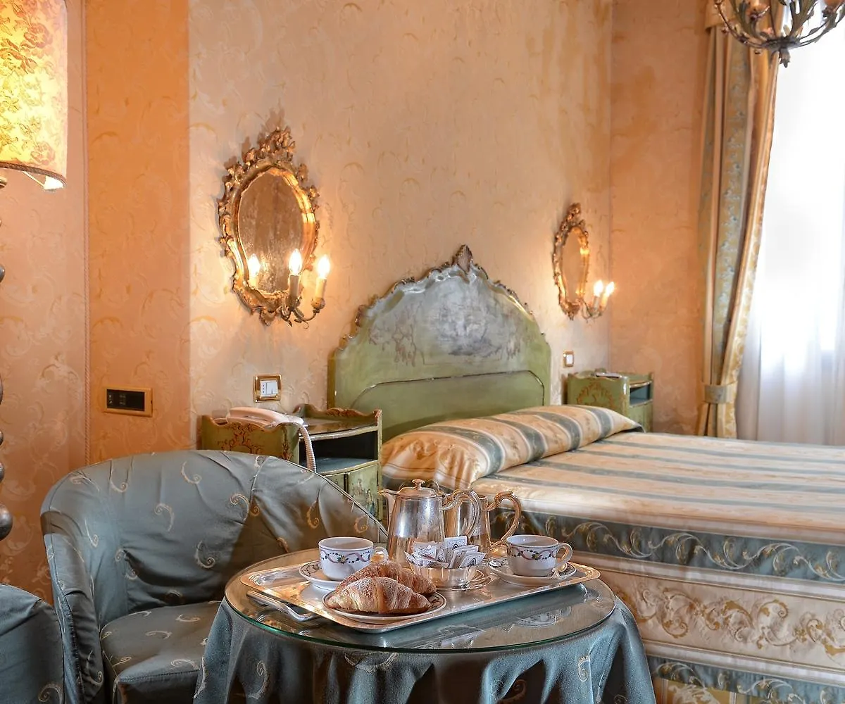 Hotel Concordia Venice
