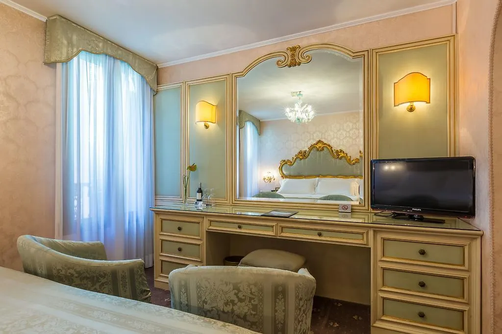 Hotel Concordia Venice